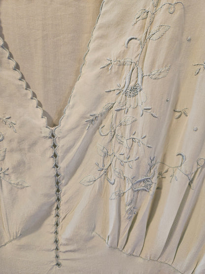 Açık Mavi İpek Gecelik