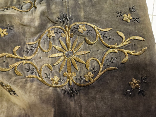 tel kırma kadife yastık