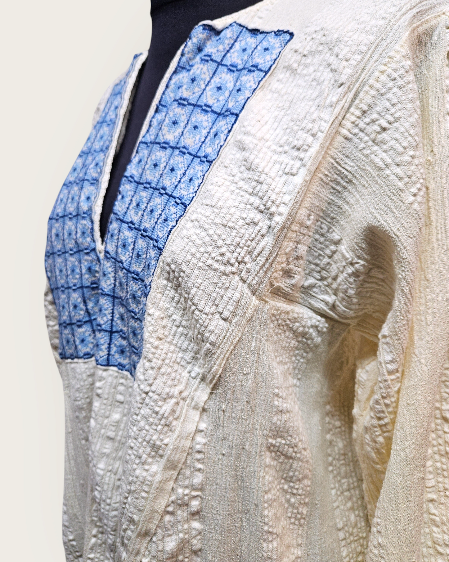 El Dokuması, İşlemeli Tunik