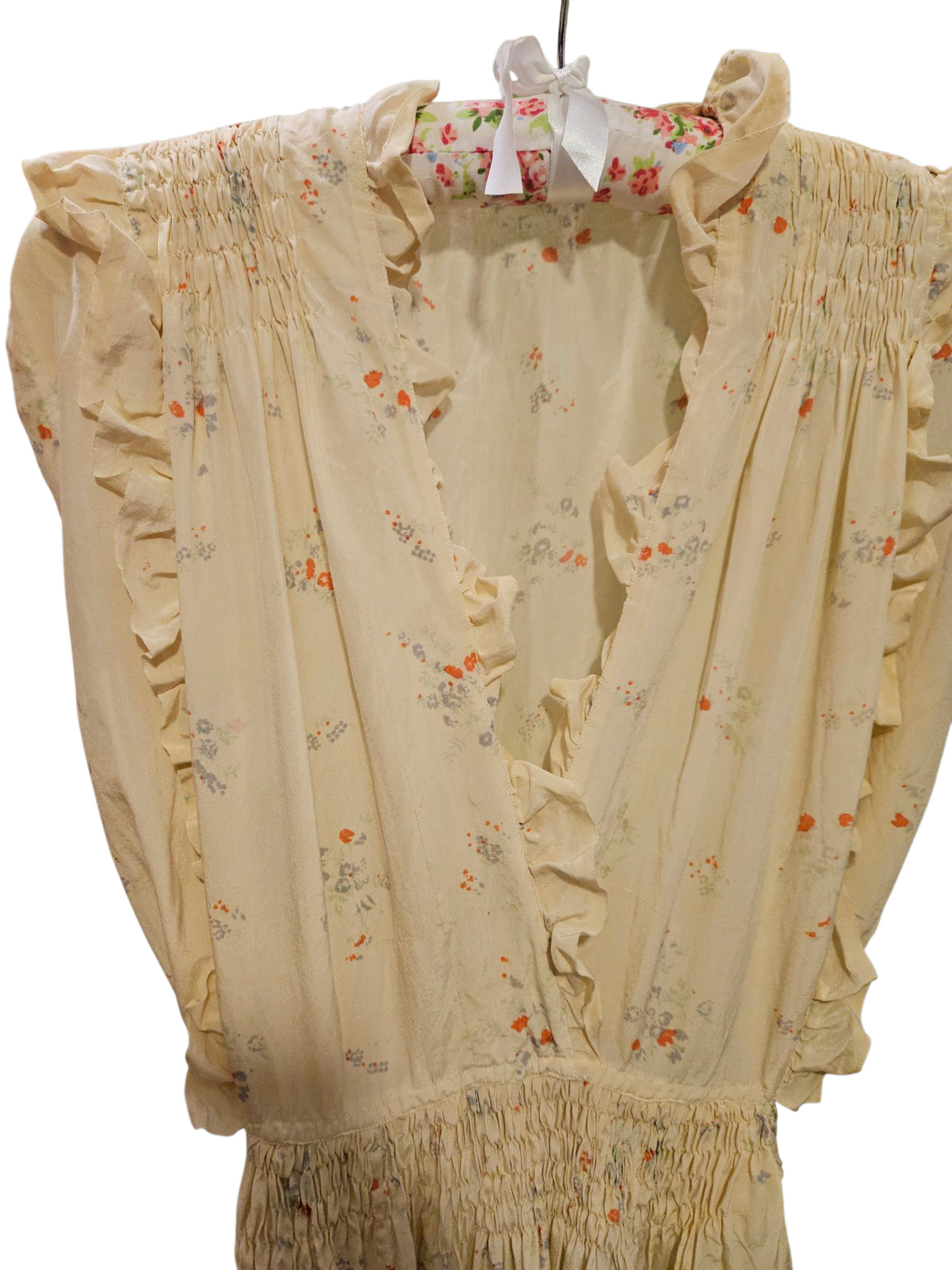 çiçekli ipek gece elbisesi