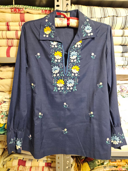 İşlemeli Gömlek